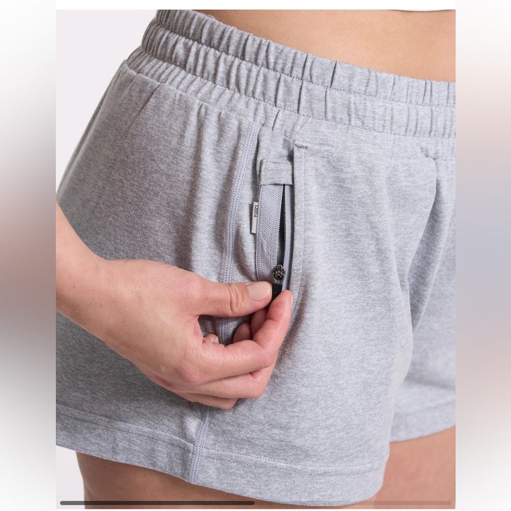 Vuori Halo Performance Short